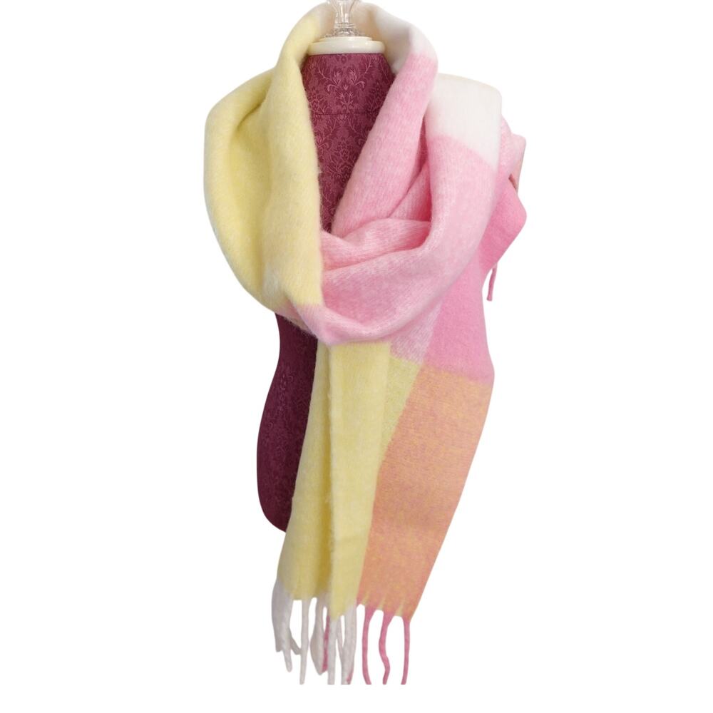 Jessica Simpson Scarf / wrap in spring pinks and yellows with Fringe